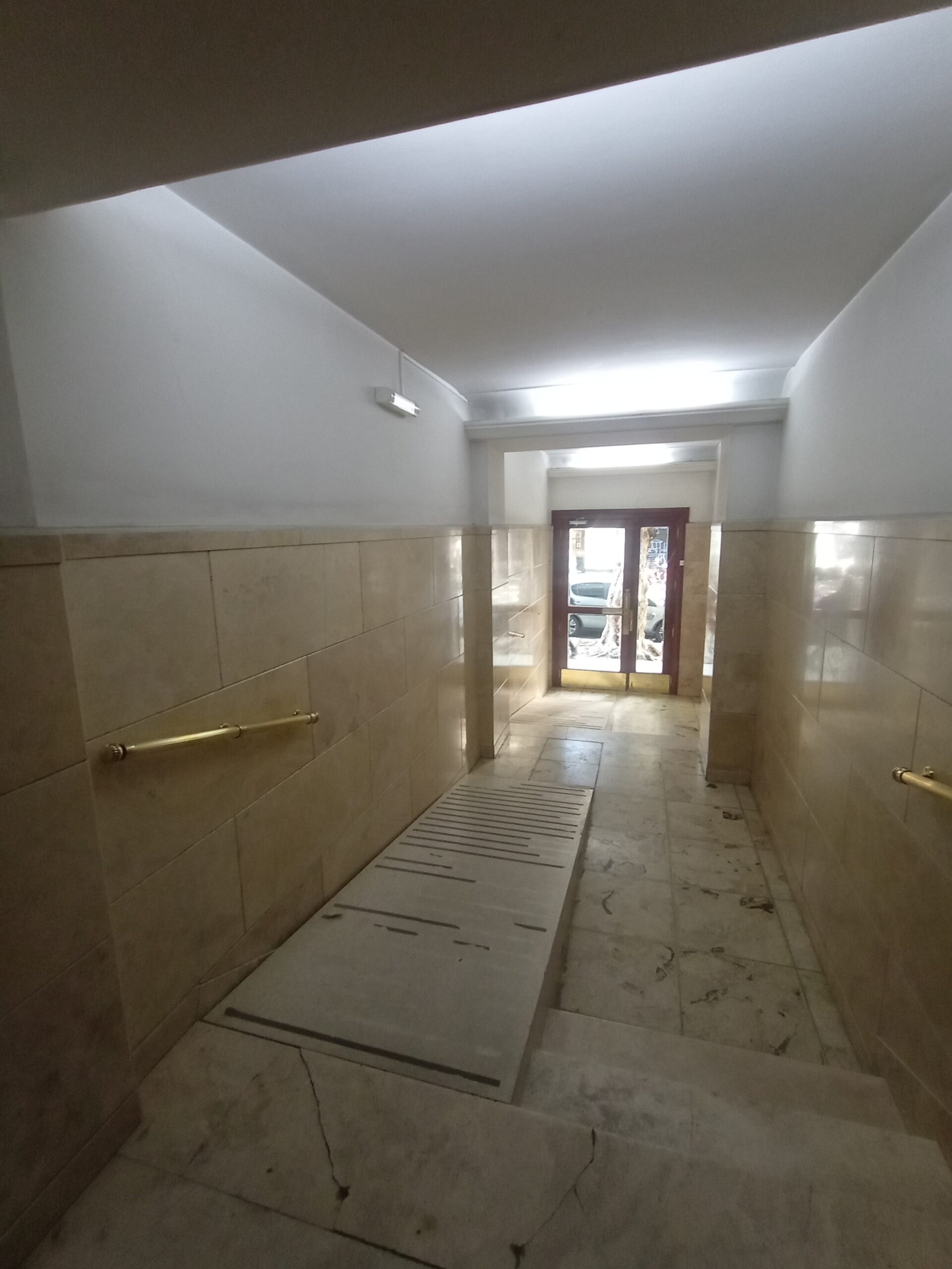 4 AMB C/DEP SARMIENTO 2061 (BARRIO: CONGRESO) SE ACEPTA PERMUTA - Imagen 20