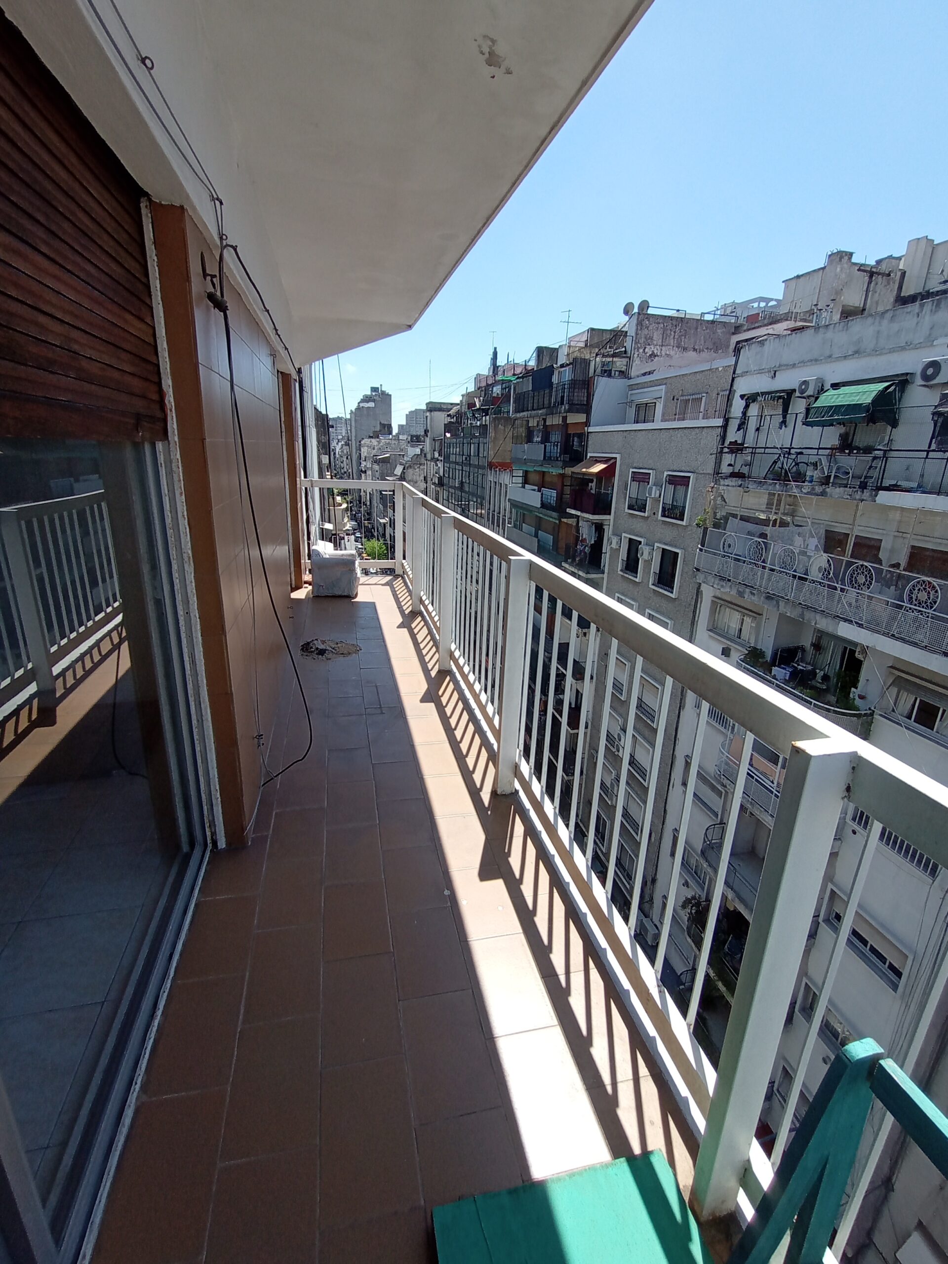 3 AMB FRENTE BALCON C/DEP, ES UN PISO, PASTEUR 232 8ª (BARRIO: BALVANERA)