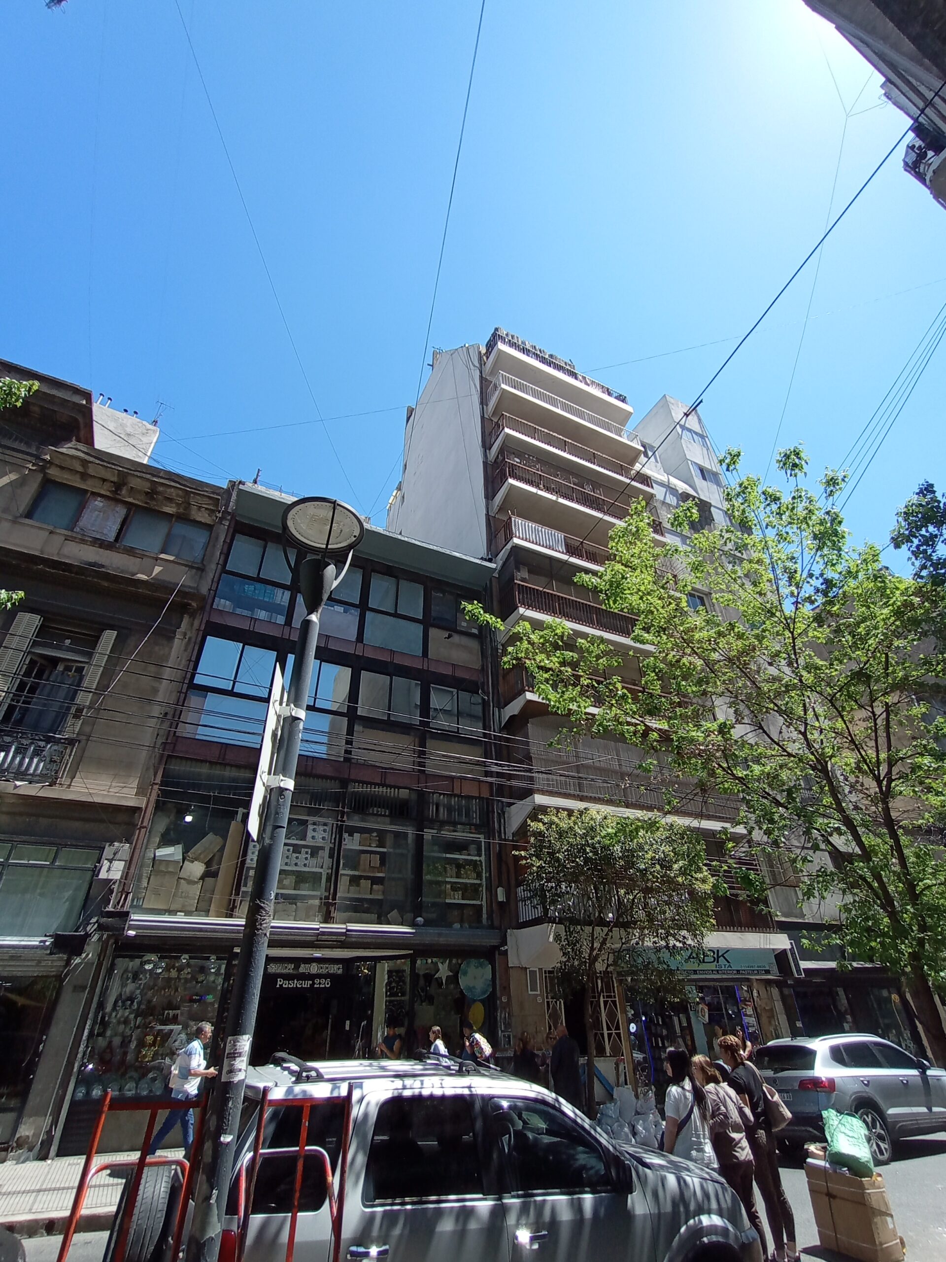 3 AMB FRENTE BALCON C/DEP, ES UN PISO, PASTEUR 232 8ª (BARRIO: BALVANERA) - Imagen 4