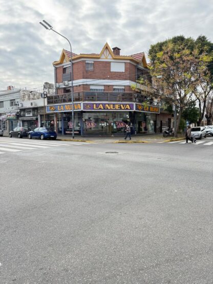 150 MTS LOCAL SIN EXPENSAS  ESQUINA AV LOPE DE VEGA 2601 Y PEDRO LOZANO (BARRIO: VILLA DEVOTO) - Imagen 2