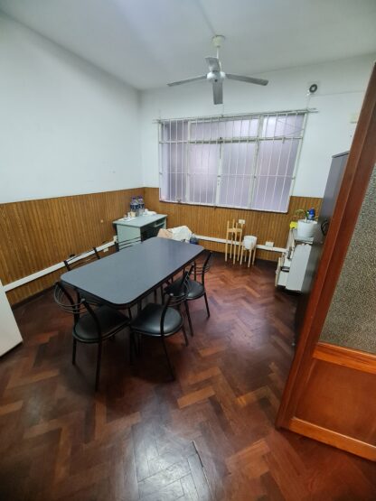 OFICINA 230 MTS AL FRENTE CON 2 BAÑOS. (BARRIO: CONGRESO/CENTRO) - Imagen 9