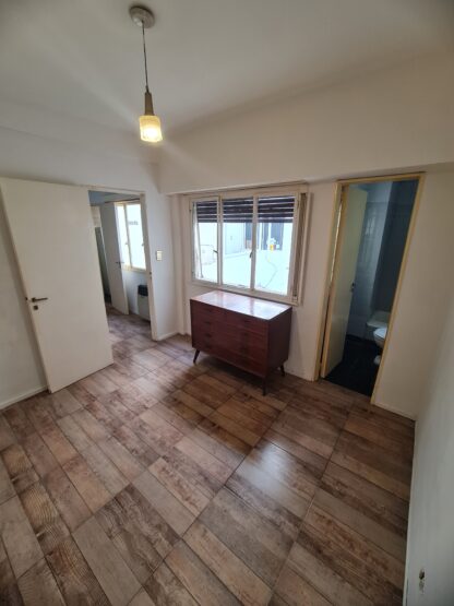 2 AMB GRAL PERON 2120 C/BALCON-LAVADERO  (BARRIO: CONGRESO)