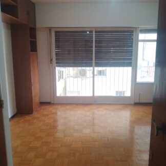 1 AMB AV CORRIENTES 1600  (BARRIO: CONGRESO)