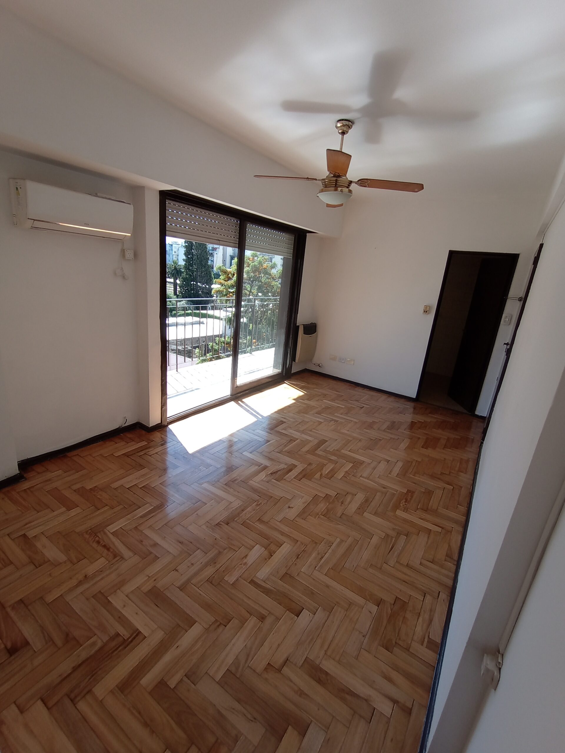 2 AMB Hermoso DPTO FRENTE BALCON, Mucha luz natural (BARRIO: ALMAGRO) - Imagen 13