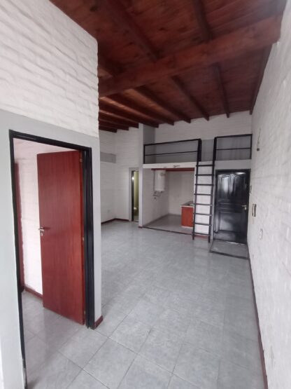 2 AMB LOMAS DE ZAMORA, S/EXPENSAS, C/FRENTE CON BALCON 50 MTS - Imagen 8