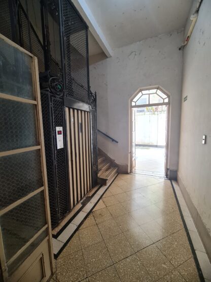 3 AMB, 57 MTS, A RECICLAR  SARMIENTO 2081 3ª (BARRIO: CONGRESO) - Imagen 17
