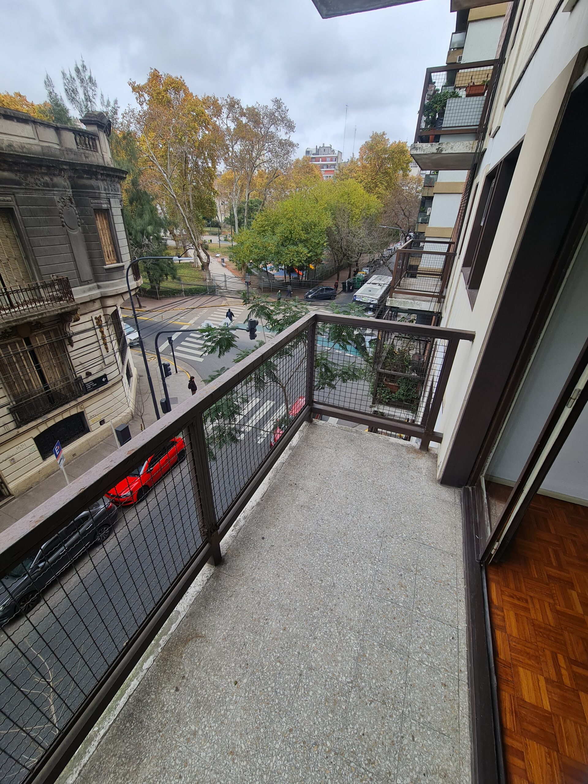 2 AMB FRENTE BALCON VISTA PANORAMICA, HIPOLITO IRIGOYEN 2193 6ª (BARRIO: BALVANERA) - Imagen 2
